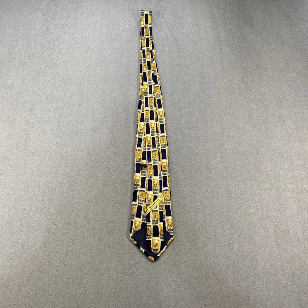 Vintage 90s Ermenegildo Zegna Mens Necktie 100%‎ Silk Navy Gold Floral Italy